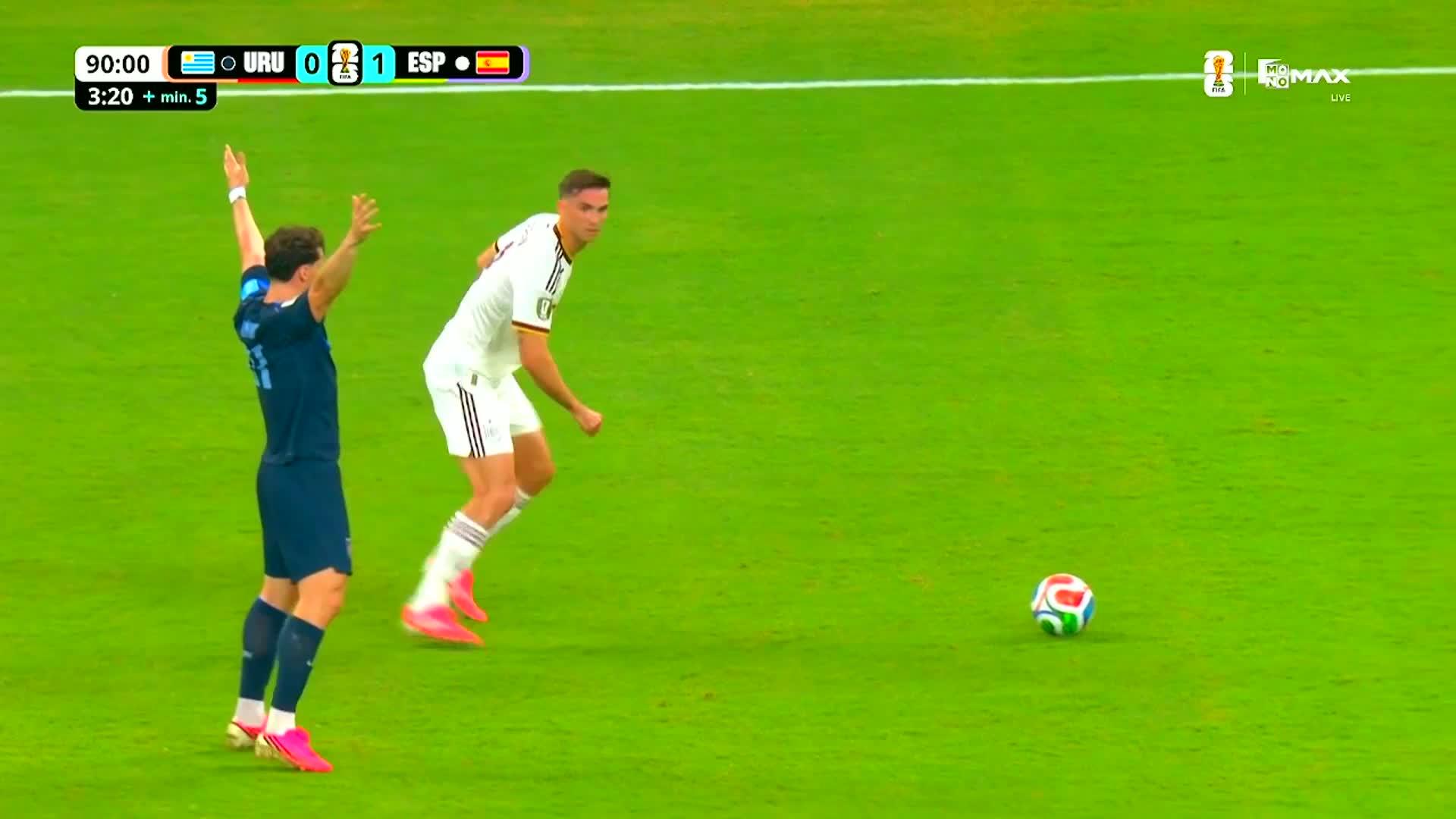 ใบแดง | Uruguay vs Spain [27 June 2026]
